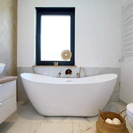 Pod Lasem ヴィラ Wapnica (West Pomeranian)